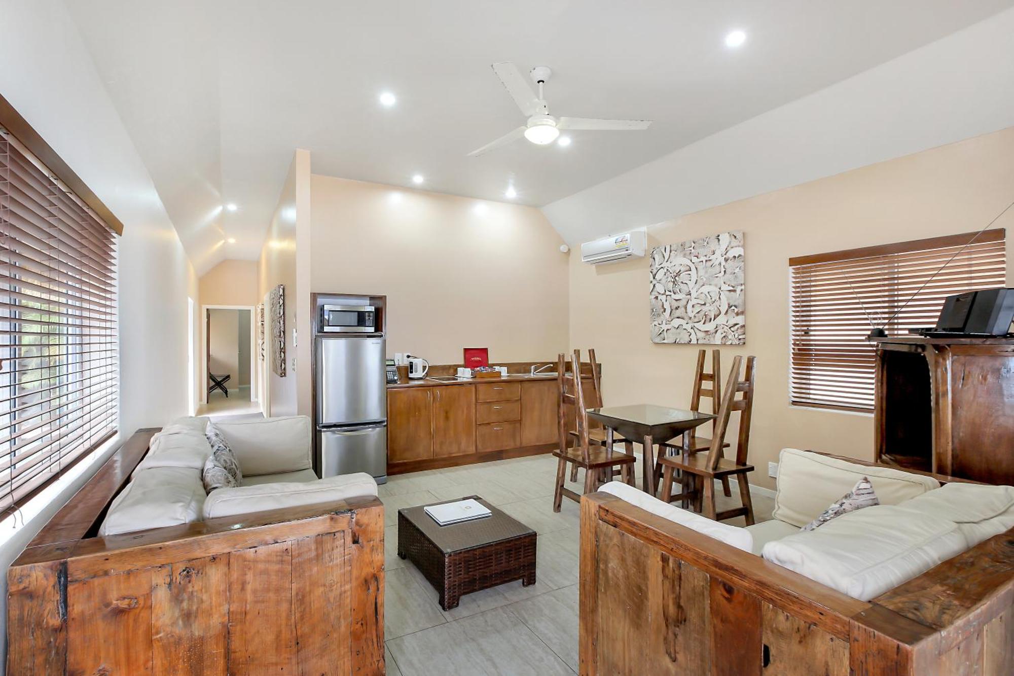 Crown Beach Resort & Spa (Adults Only) Rarotonga Exteriör bild