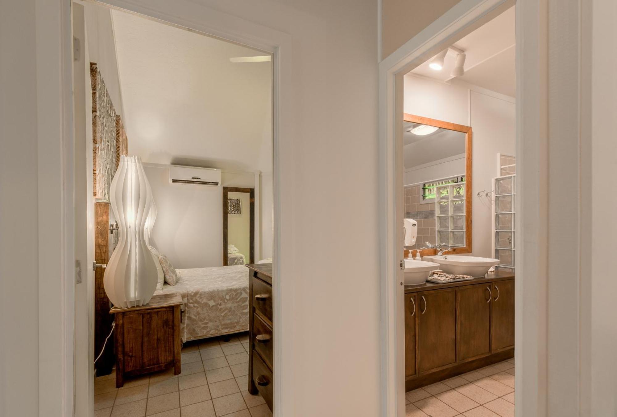 Crown Beach Resort & Spa (Adults Only) Rarotonga Exteriör bild